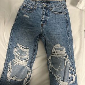 Jeans for sale, all are size 00.